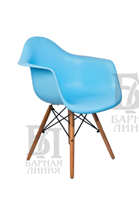 кресло eames деревянные ножки